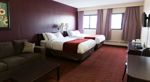 Deluxe Kitchenette Queen Room